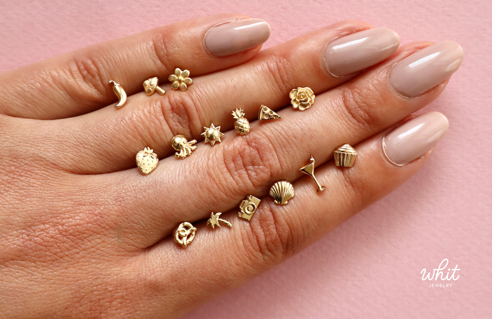 14K Yellow Gold Daisy Stud