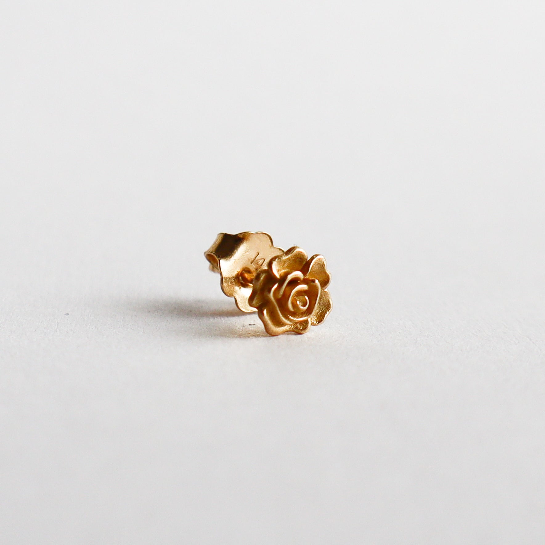 14K Yellow Gold EDDY Rose Stud